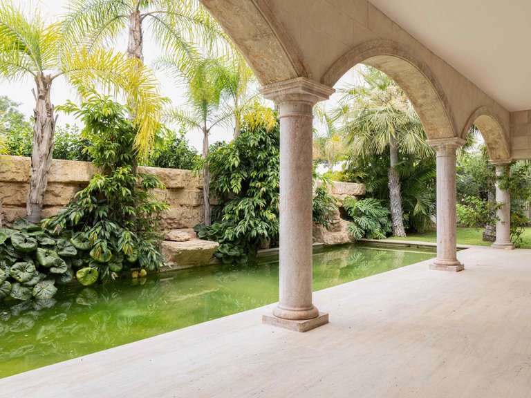 Apartment for Sale  in Marbella, Malaga 34