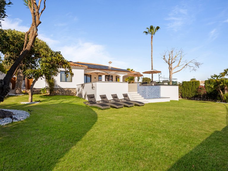 Apartment for Sale  in Marbella, Malaga 21