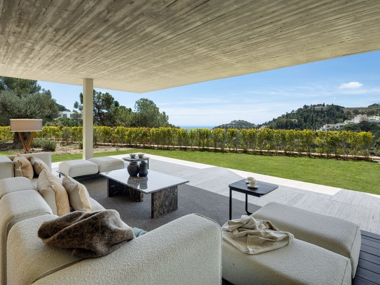 Apartment for Sale  in Marbella, Malaga 17