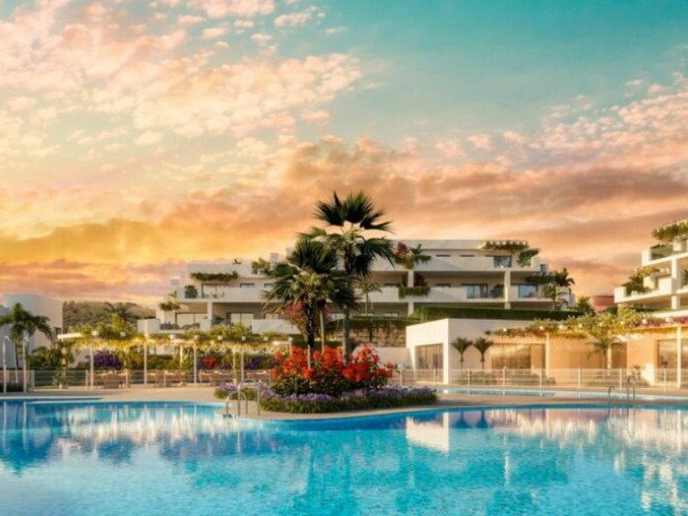 Apartment for Sale  in Estepona, Malaga 1