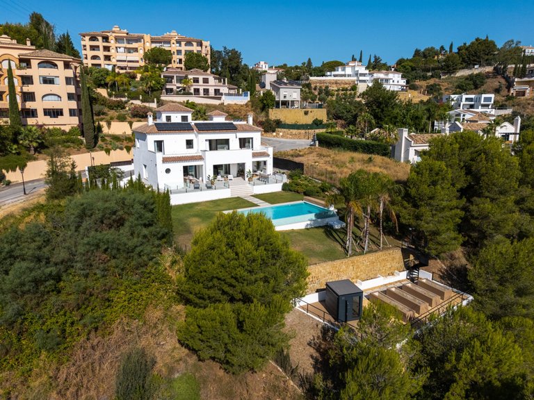 Apartment for Sale  in Marbella, Malaga 29