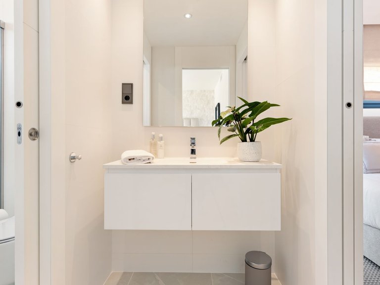 Apartment for Sale  in Marbella, Malaga 24