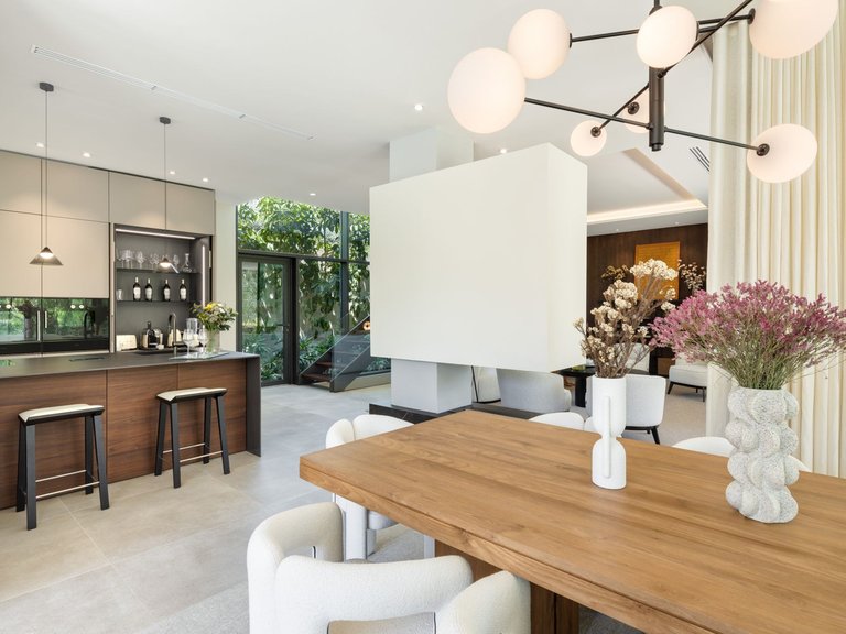 Apartment for Sale  in Marbella, Malaga 14