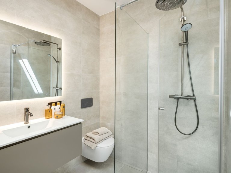 Apartment for Sale  in Marbella, Malaga 19