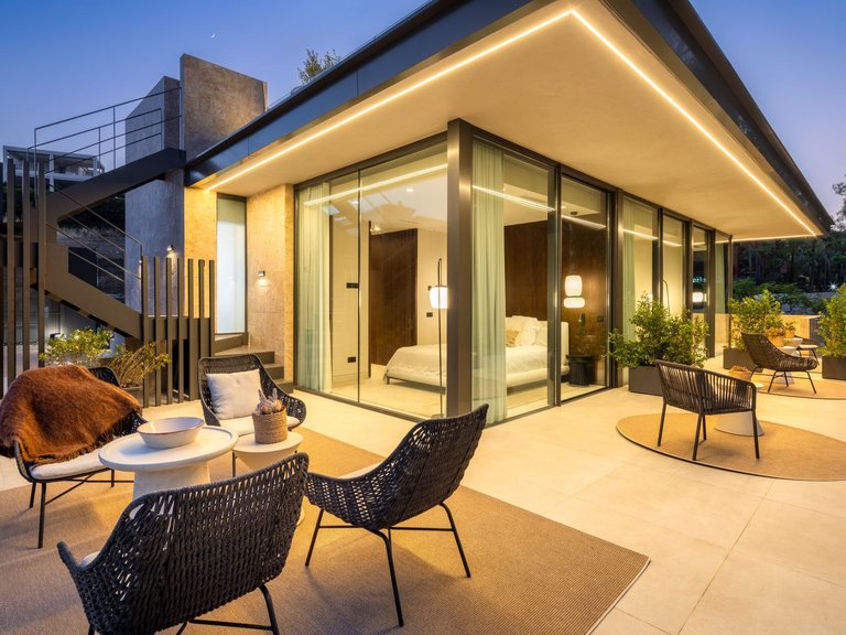 Apartment for Sale  in Marbella, Malaga 23