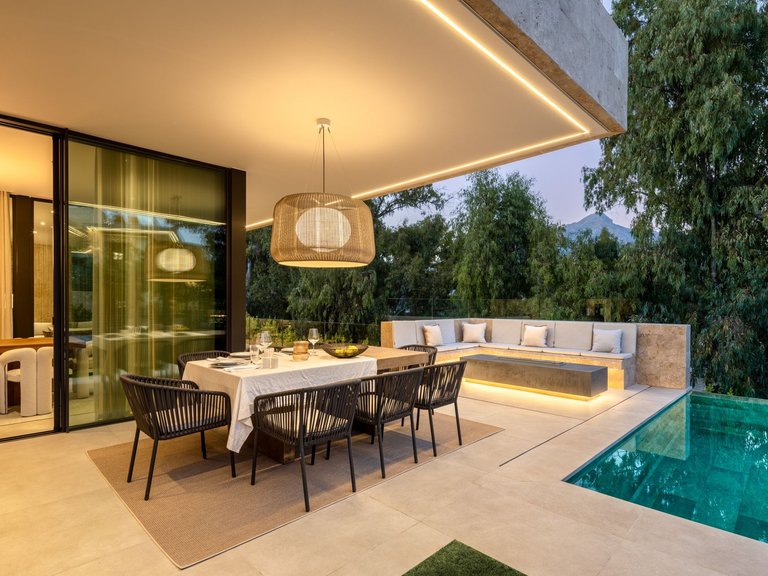 Apartment for Sale  in Marbella, Malaga 35