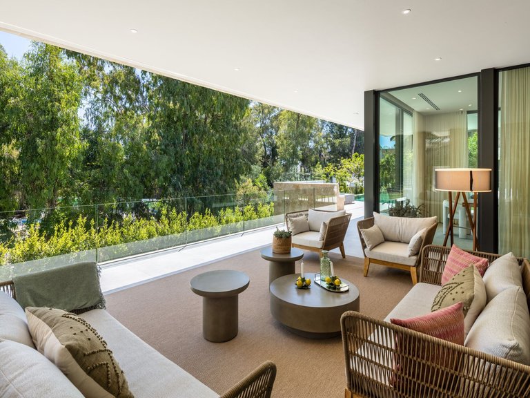 Apartment for Sale  in Marbella, Malaga 8