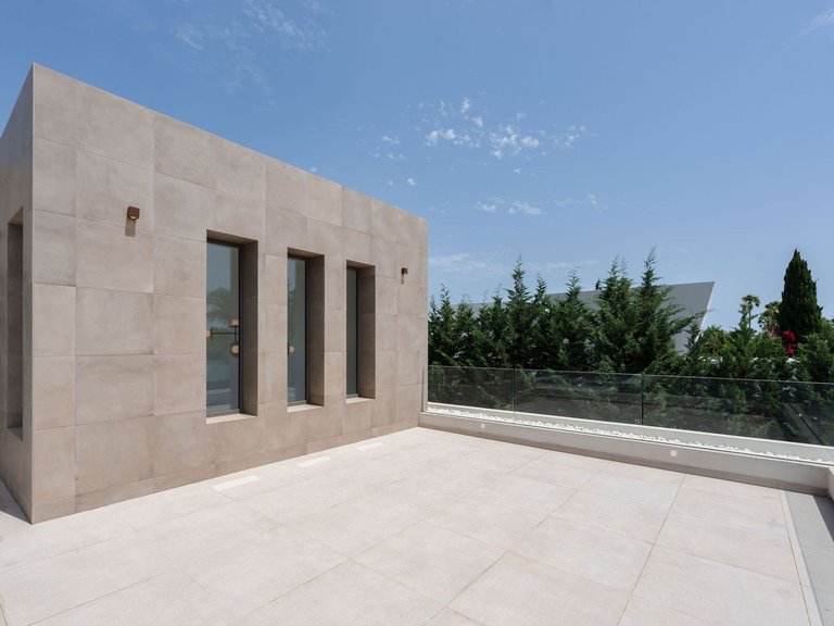 Apartment for Sale  in Marbella, Malaga 27