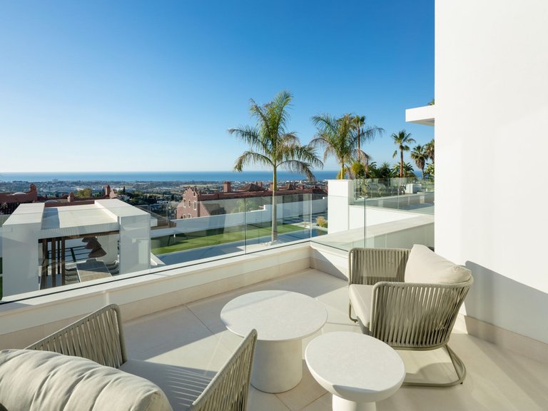 Apartment for Sale  in Marbella, Malaga 17