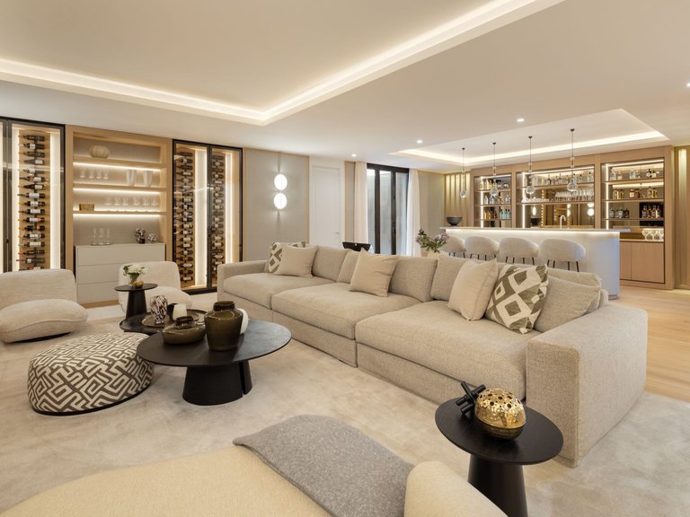 Apartment for Sale  in Marbella, Malaga 35