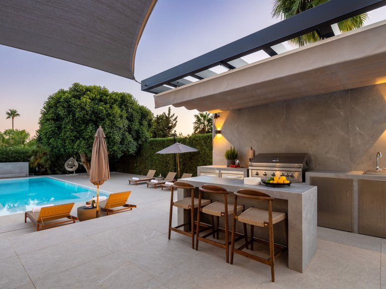 Apartment for Sale  in Marbella, Malaga 37