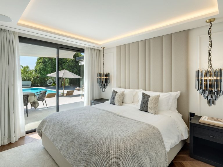 Apartment for Sale  in Marbella, Malaga 22