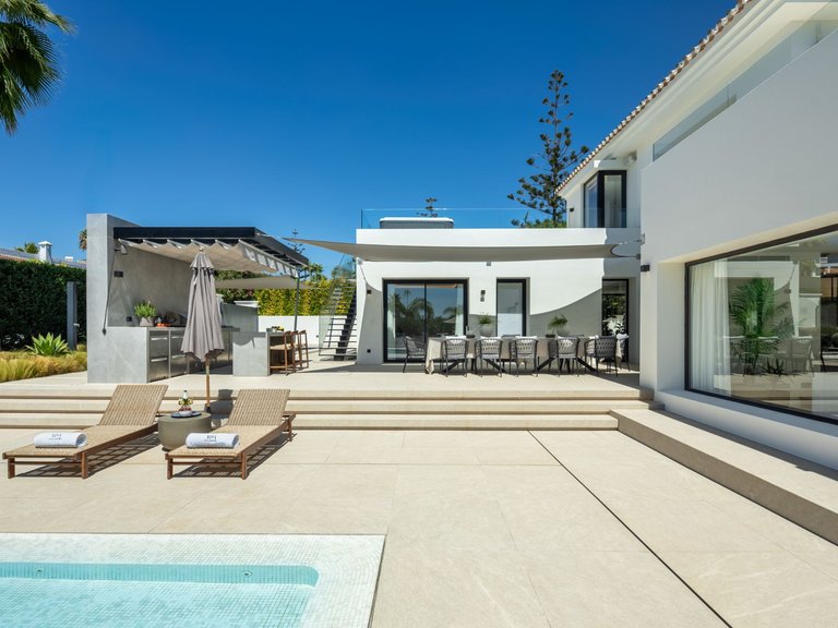 Apartment for Sale  in Marbella, Malaga 14