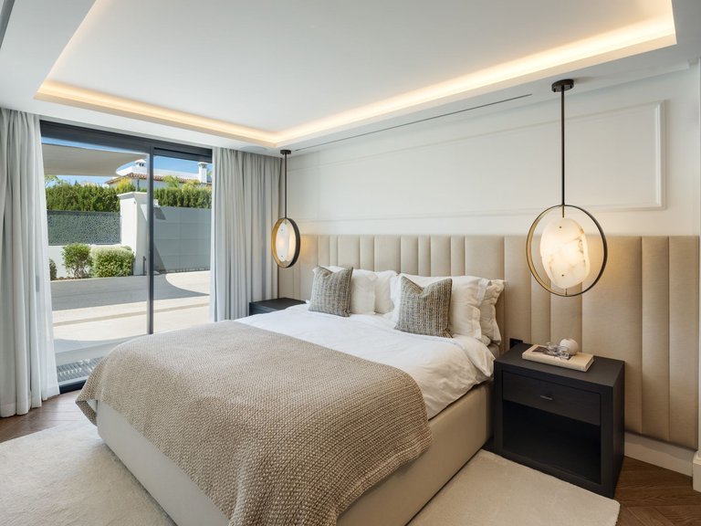 Apartment for Sale  in Marbella, Malaga 23