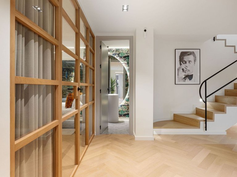 Apartment for Sale  in Marbella, Malaga 28