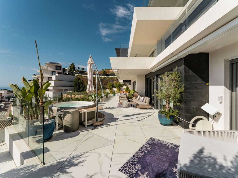 Apartment for Sale  in Marbella, Malaga 11