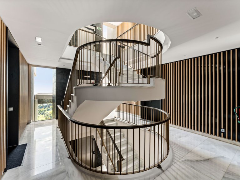 Apartment for Sale  in Marbella, Malaga 24
