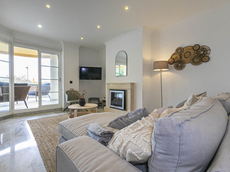Apartment for Sale  in Marbella, Malaga 10