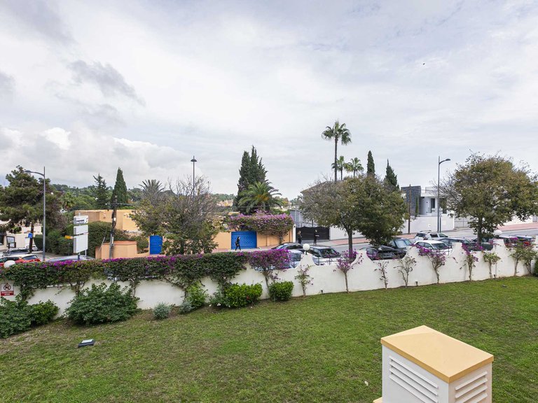 Apartment for Sale  in Marbella, Malaga 43
