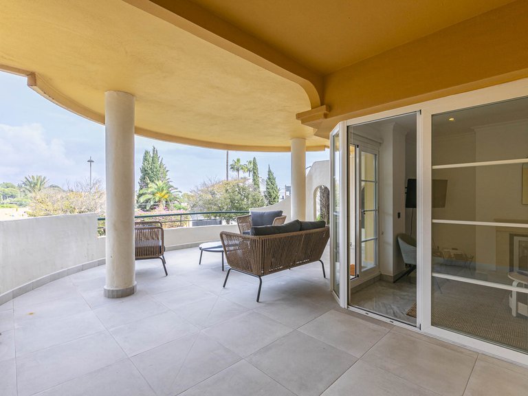 Apartment for Sale  in Marbella, Malaga 19