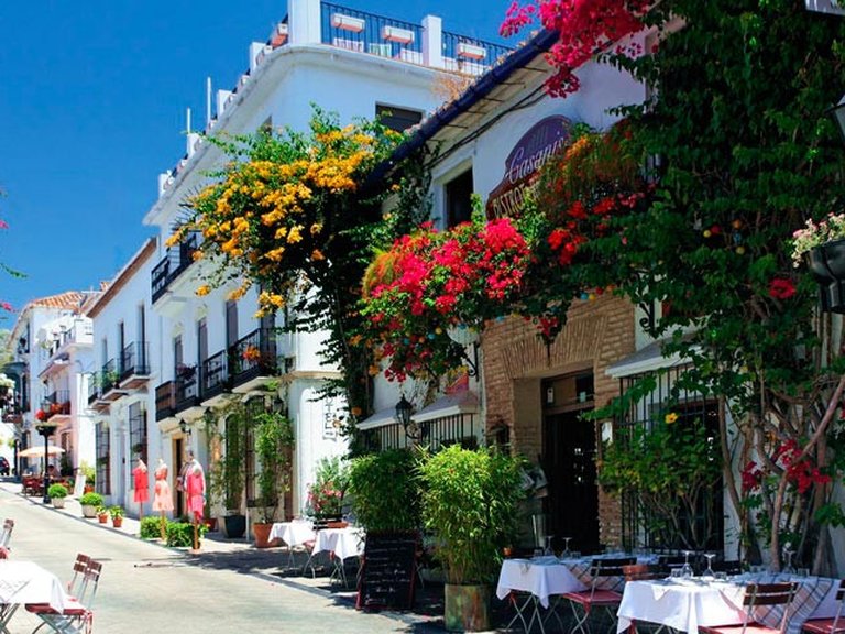 Apartment for Sale  in Marbella, Malaga 15