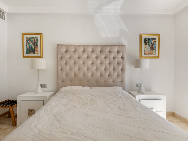 Apartment for Sale  in Marbella, Malaga 18