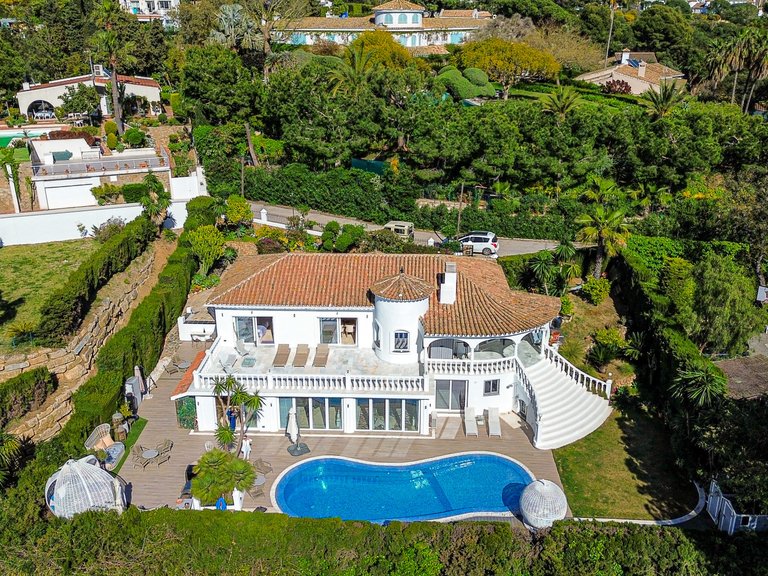Apartment for Sale  in Marbella, Malaga 3