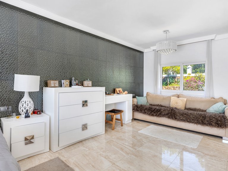 Apartment for Sale  in Marbella, Malaga 27