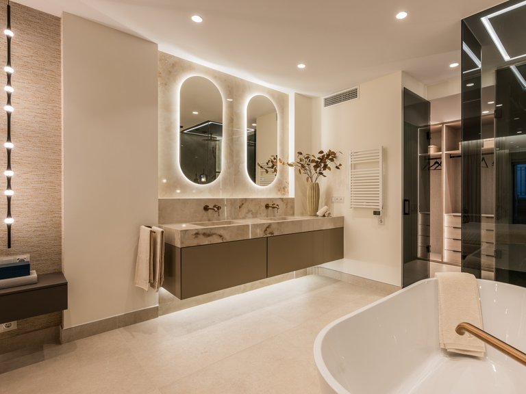 Apartment for Sale  in Estepona, Malaga 13