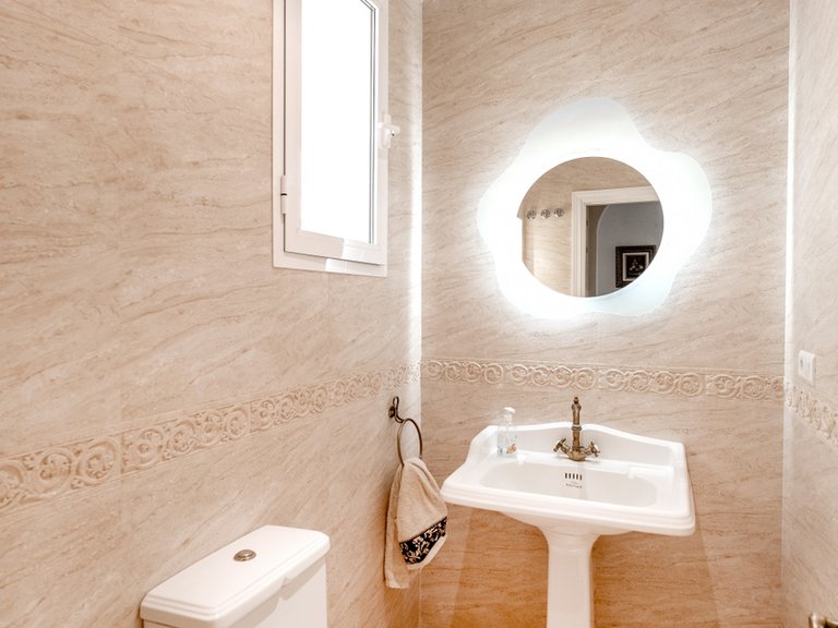 Apartment for Sale  in Estepona, Malaga 11