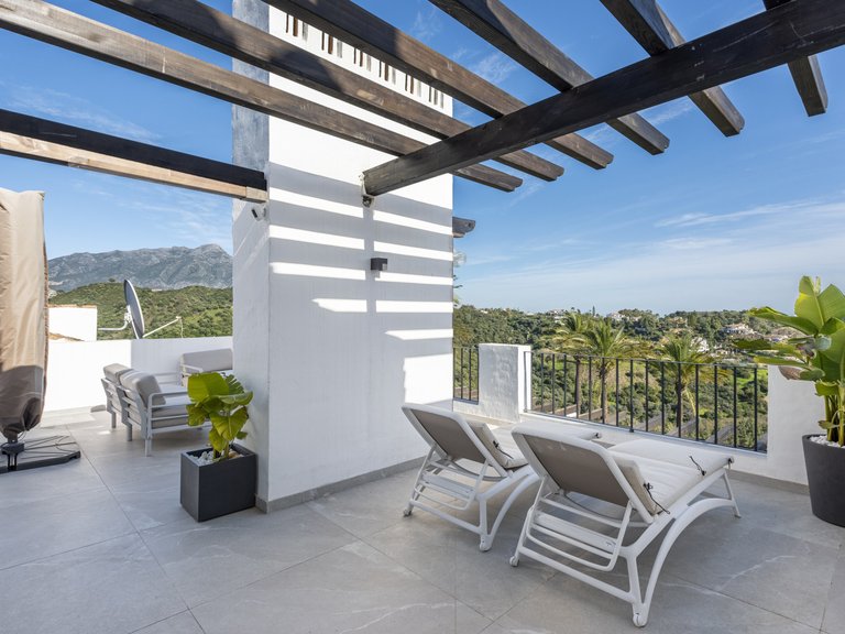 Apartment for Sale  in Benahavis, Malaga 26