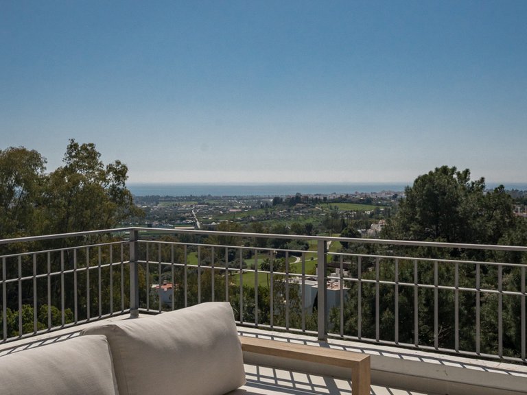 Apartment for Sale  in Benahavis, Malaga 37