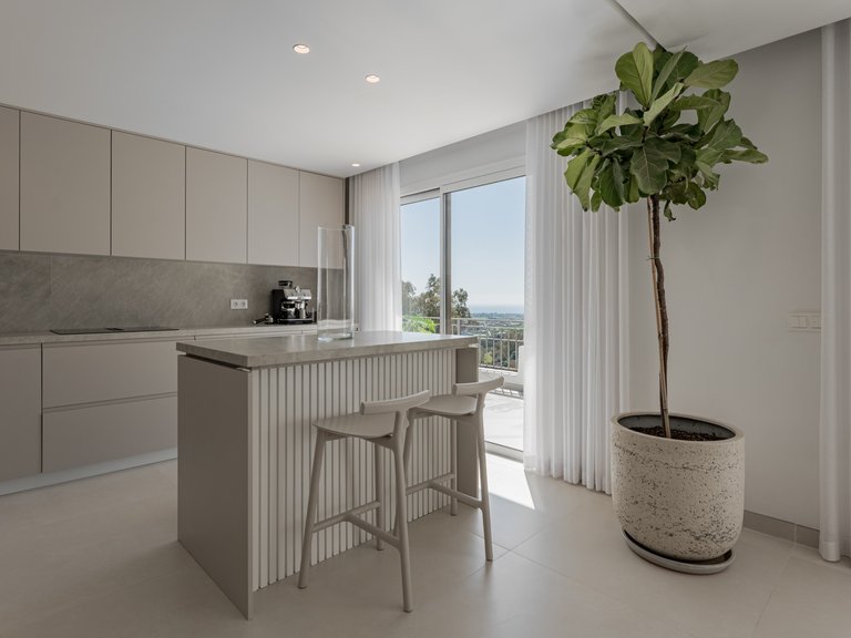 Apartment for Sale  in Benahavis, Malaga 16