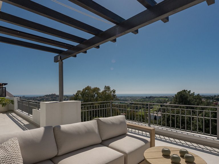 Apartment for Sale  in Benahavis, Malaga 32