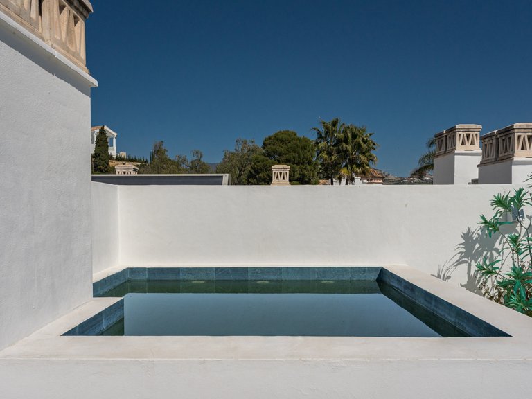 Apartment for Sale  in Benahavis, Malaga 45