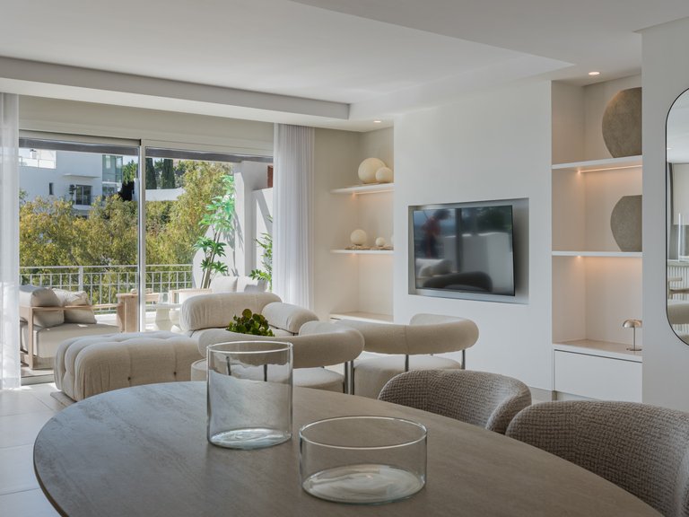 Apartment for Sale  in Benahavis, Malaga 9