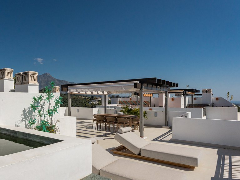 Apartment for Sale  in Benahavis, Malaga 55