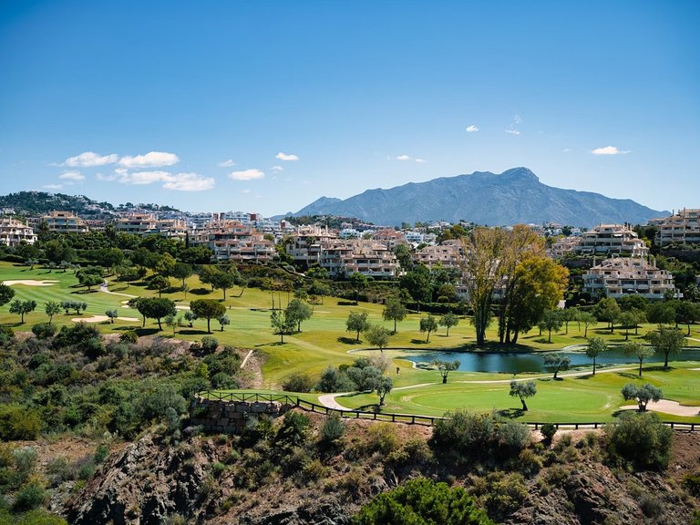 Apartment for Sale  in Marbella, Malaga 12