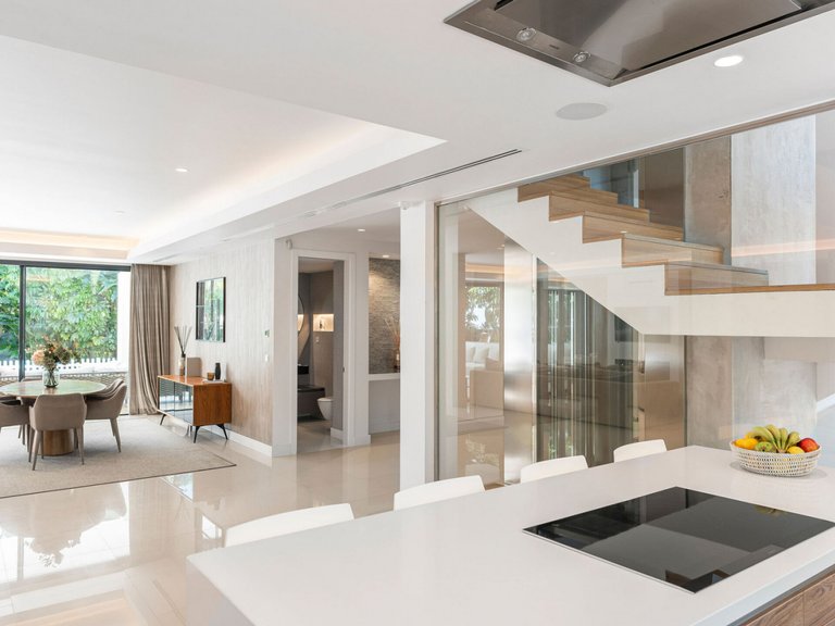 Apartment for Sale  in Benahavis, Malaga 11
