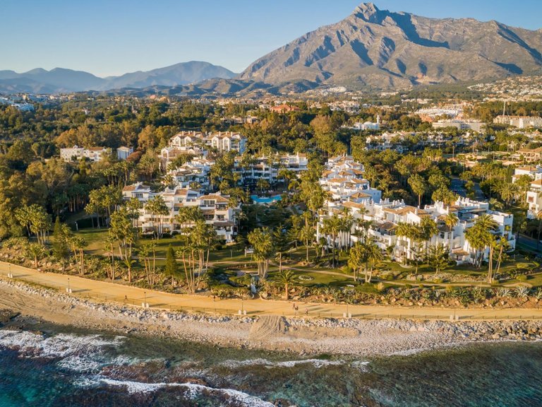 Apartment for Sale  in Marbella, Malaga 18