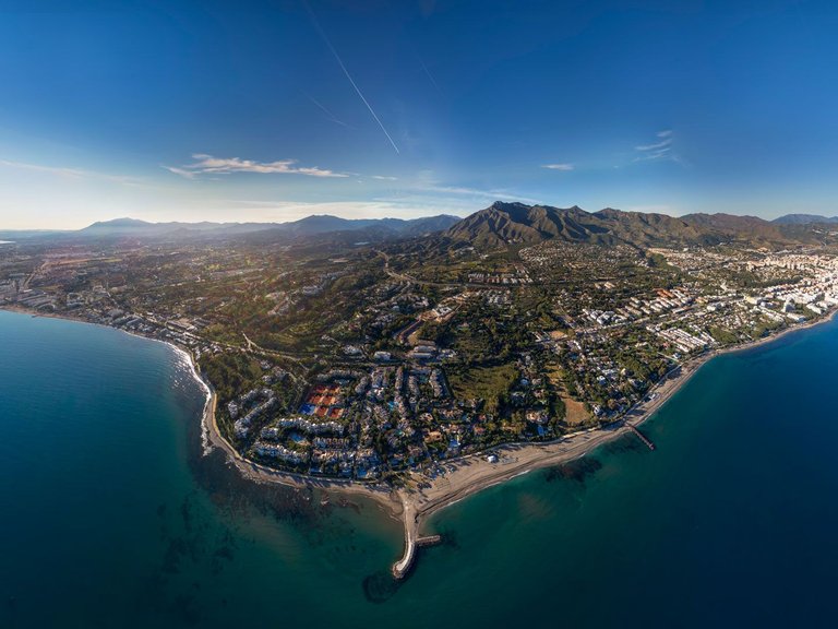 Apartment for Sale  in Marbella, Malaga 19