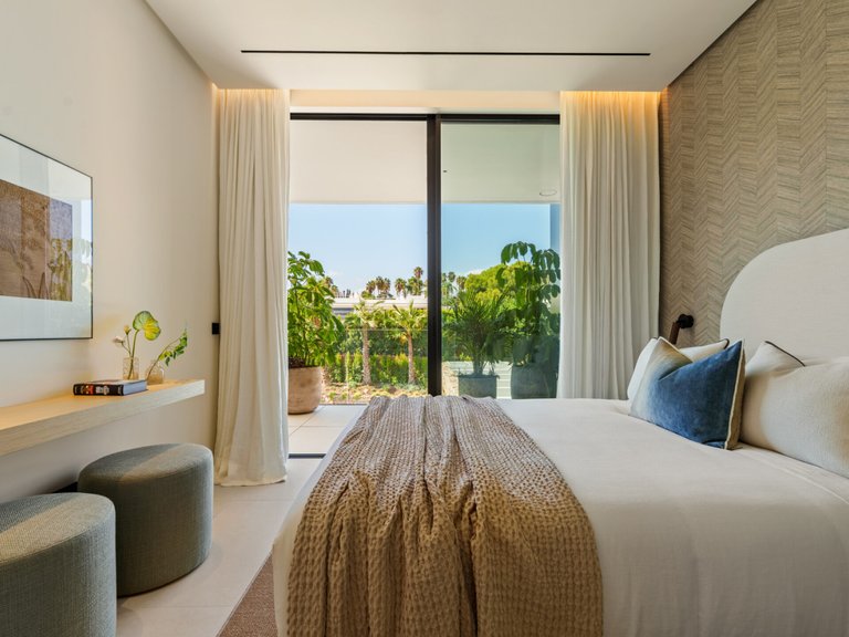 Apartment for Sale  in Marbella, Malaga 11