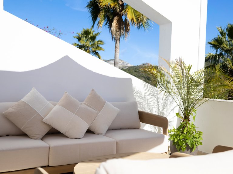 Apartment for Sale  in Benahavis, Malaga 12