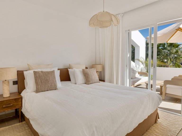 Apartment for Sale  in Benahavis, Malaga 17