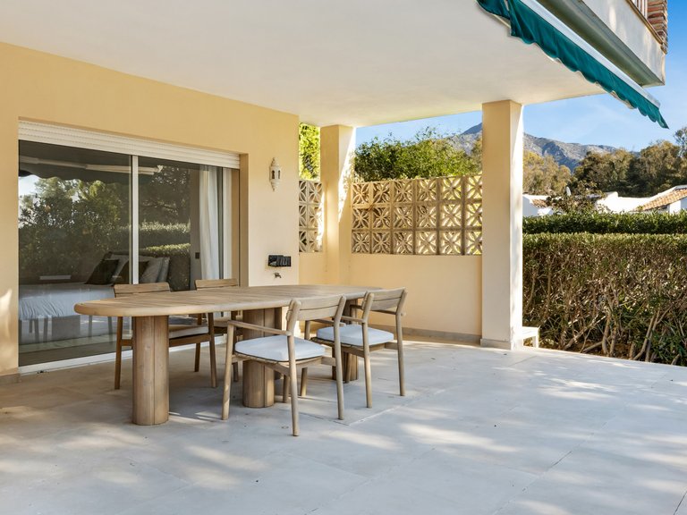 Apartment for Sale  in Marbella, Malaga 36