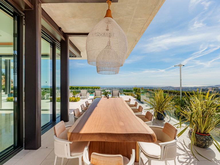 Apartment for Sale  in Benahavis, Malaga 38