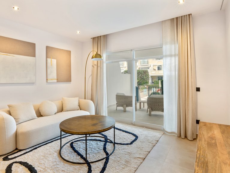 Apartment for Sale  in Marbella, Malaga 4