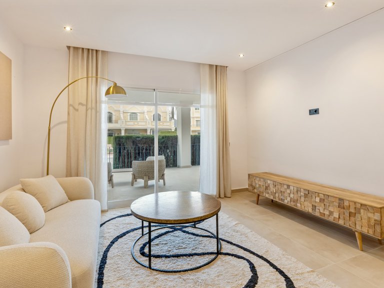 Apartment for Sale  in Marbella, Malaga 5
