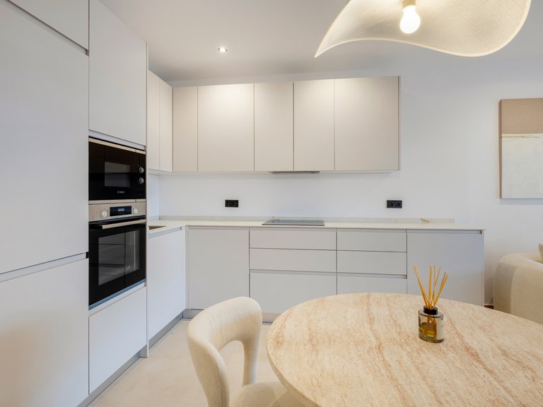 Apartment for Sale  in Marbella, Malaga 10