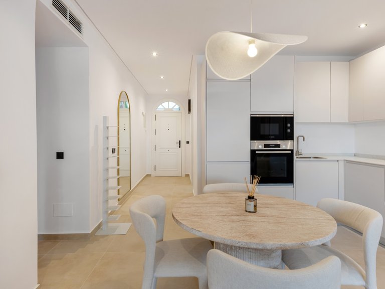 Apartment for Sale  in Marbella, Malaga 12